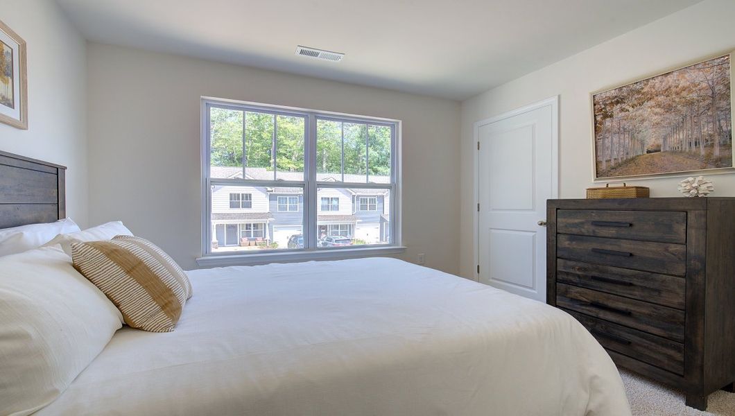 Representative furnished interior of a home built from the Clement by D.R. Horton in Aberdeen Place, Asheville (Image 31). Representative furnished interior of a home built from the Clement by D.R. Horton in Aberdeen Place, Asheville (Image 31).