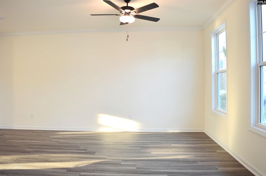 Spacious, unfurnished interior of a new home in Bickley Station, Irmo (Image 6).
