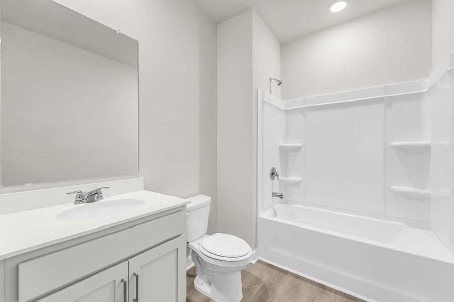 Furnished interior view inside a new home in , Ravenel (Image 11).