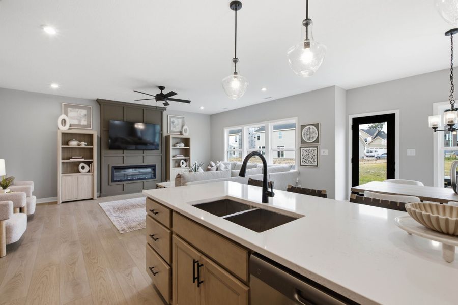 Representative furnished interior of a home built from the Jensen by Fischer Homes in Twin Lakes, Hoschton (Image 12).