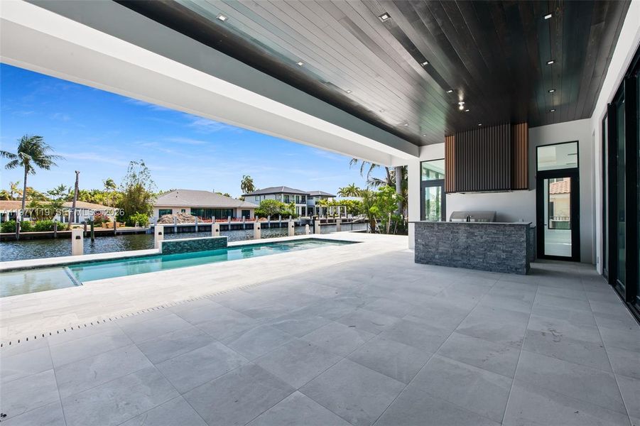 Exterior details and patio area of a home in , Fort Lauderdale (Image 4).