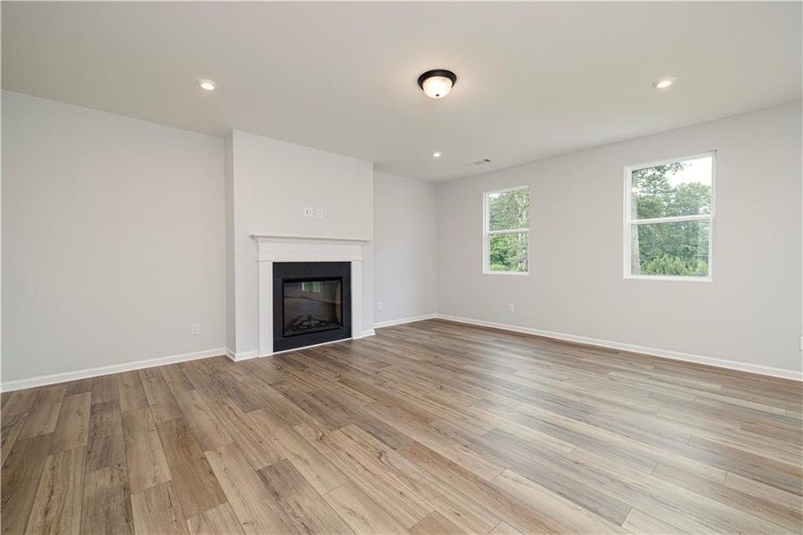Spacious, unfurnished interior of a new home in Riverside Ridge, Lawrenceville (Image 16).
