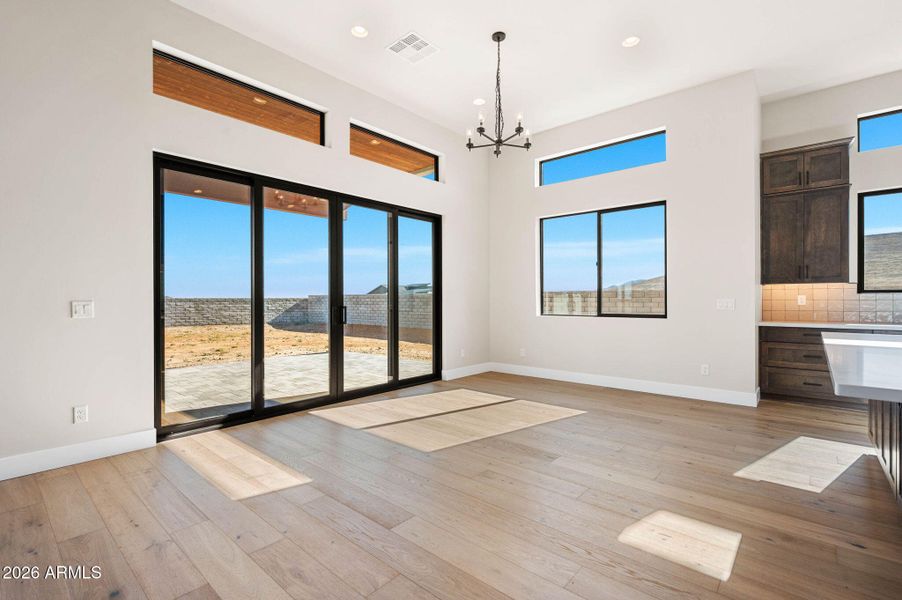 22-Dining Room 22-Dining Room