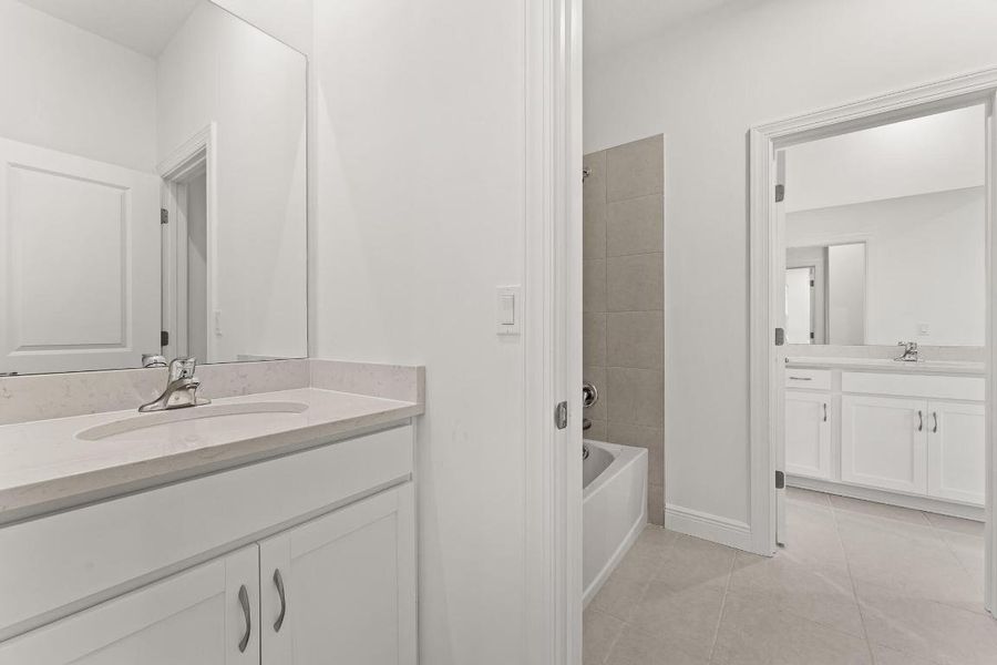 US_SEF_ISLA_LOT 23_bath 2