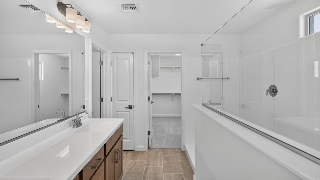 Furnished interior view inside a new home in Allen Ranches, Litchfield Park (Image 9).