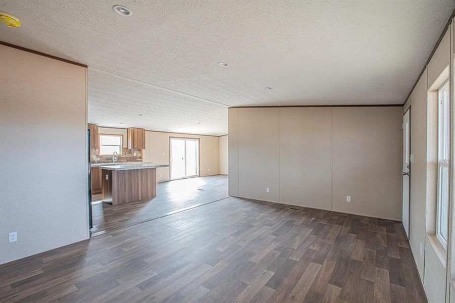 Spacious, unfurnished interior of a new home in , Springtown (Image 23).