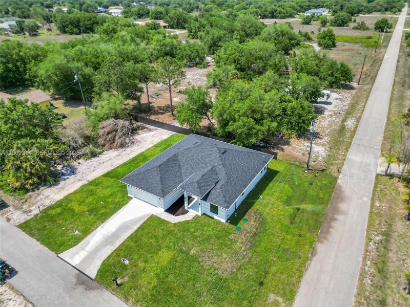 Image 32 of a home in .