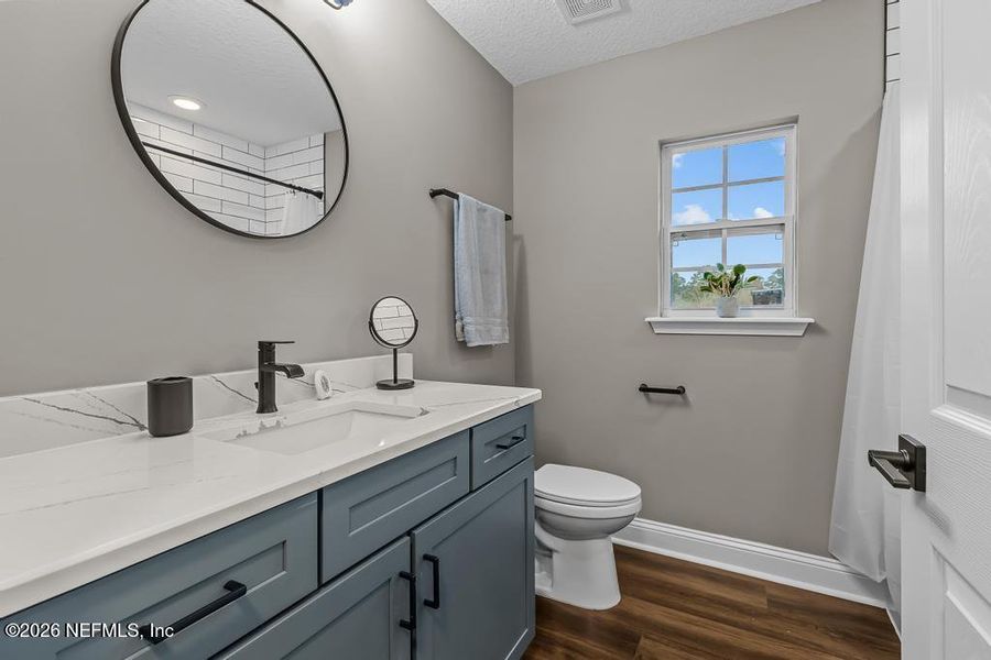 Furnished interior view inside a new home in , Callahan (Image 43).