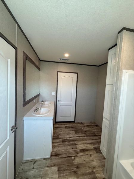 Furnished interior view inside a new home in , Conroe (Image 7). Furnished interior view inside a new home in , Conroe (Image 7).