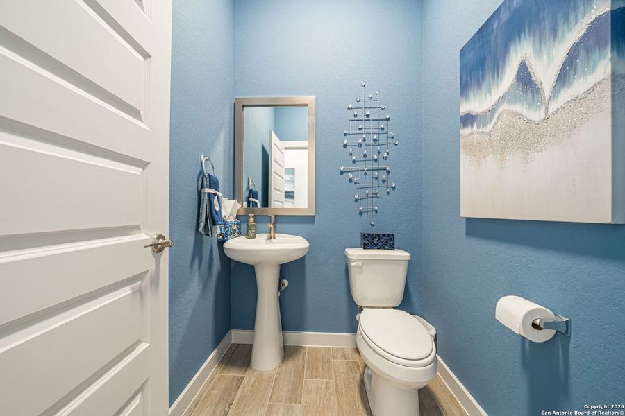 Furnished interior view inside a new home in Rhine Valley, Schertz (Image 14).