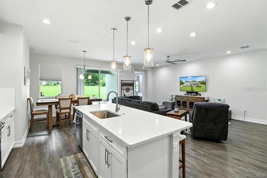 Furnished interior view inside a new home in Clearview Estates, Hernando (Image 9).