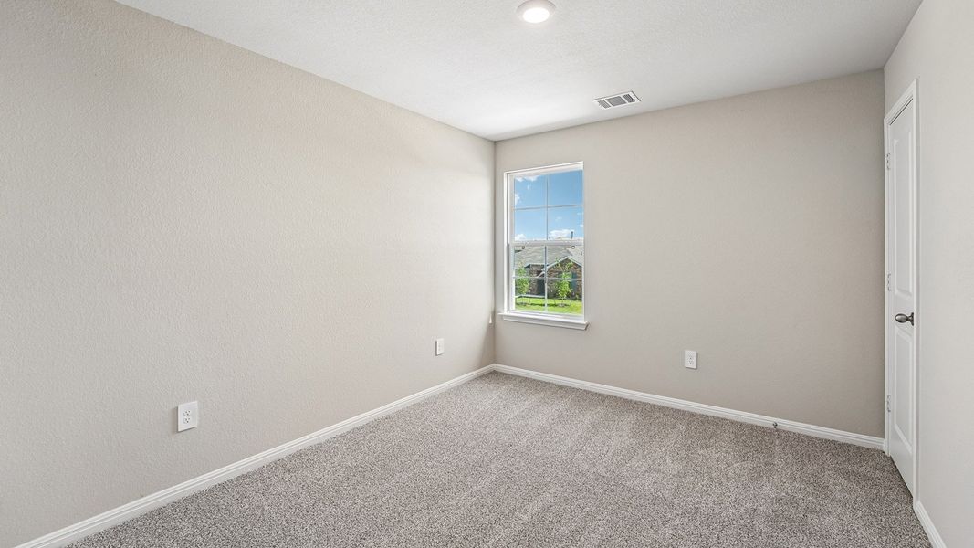 Spacious, unfurnished interior of a new home in Carillon, Manor (Image 27). Spacious, unfurnished interior of a new home in Carillon, Manor (Image 27).