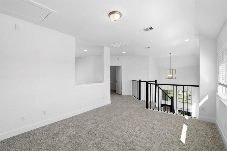 Spacious, unfurnished interior of a new home in Emory Glen, Magnolia (Image 32).