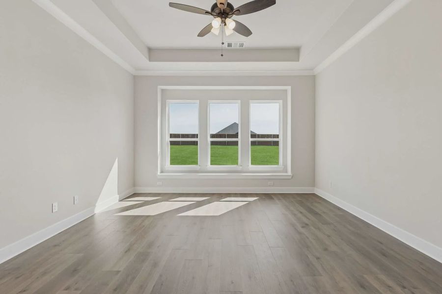 Image 9 of a home in Lakeview Heights.