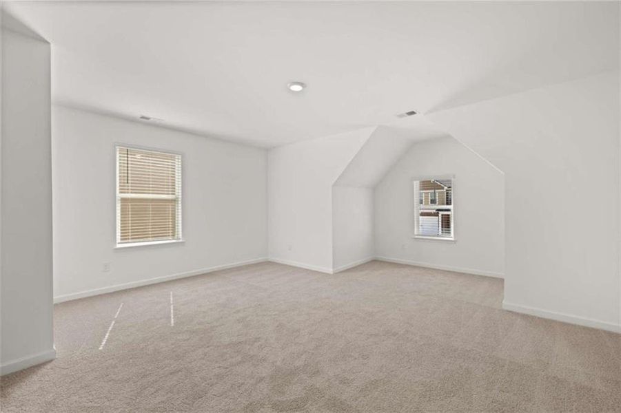Spacious, unfurnished interior of a new home in Water Oak Estates, Lawrenceville (Image 37). Spacious, unfurnished interior of a new home in Water Oak Estates, Lawrenceville (Image 37).