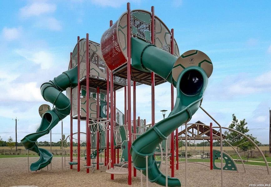 Community amenities in Hennersby Hollow, San Antonio (Image 11). Community amenities in Hennersby Hollow, San Antonio (Image 11).
