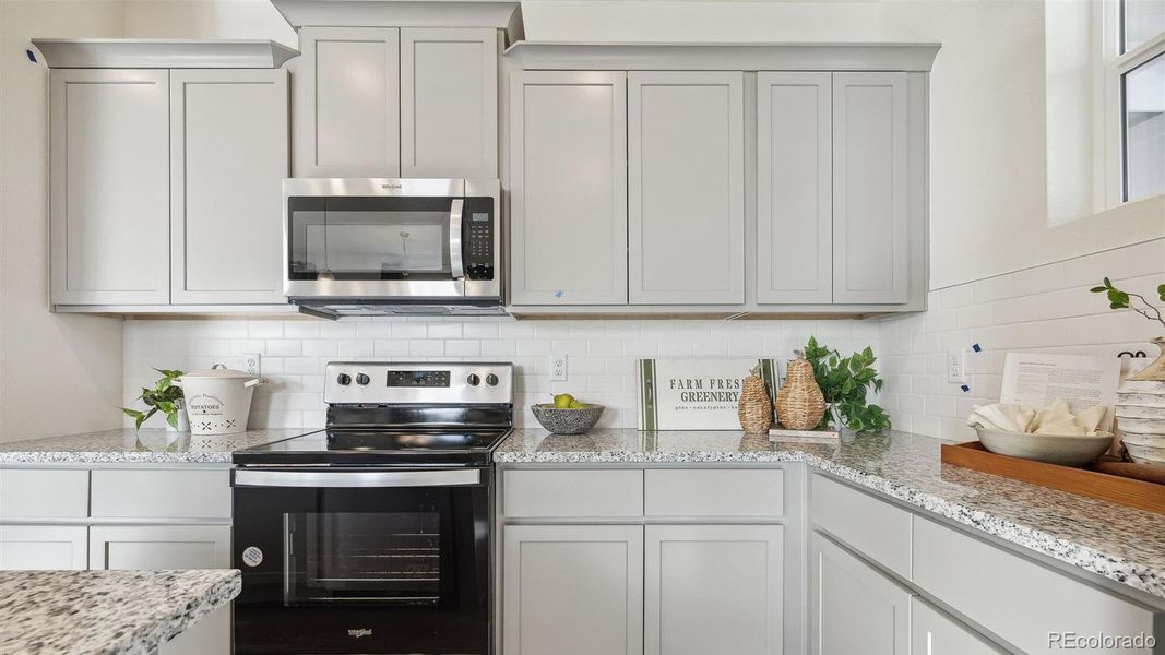 Furnished interior view inside a new home in Settlers Crossing, Commerce City (Image 5). Furnished interior view inside a new home in Settlers Crossing, Commerce City (Image 5).