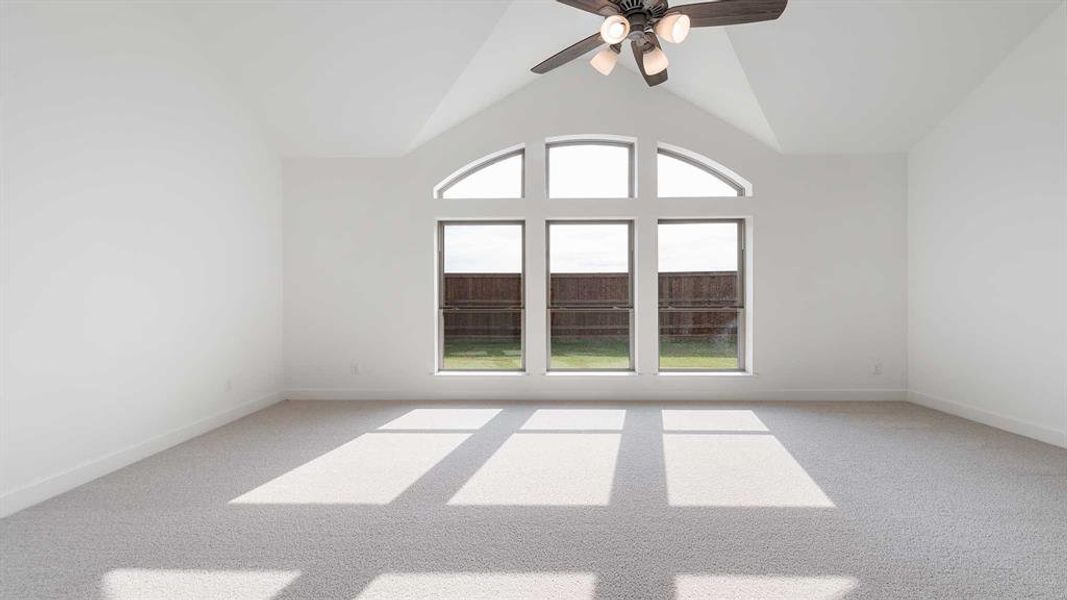 Spacious, unfurnished interior of a new home in Myrtle Creek 71', Waxahachie (Image 18).