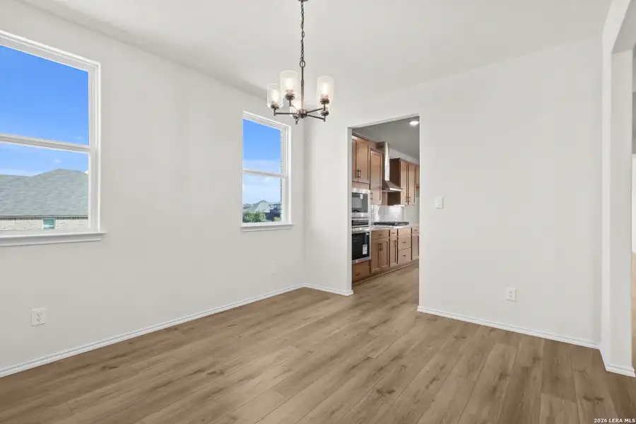 Spacious, unfurnished interior of a new home in Comanche Ridge, San Antonio (Image 31). Spacious, unfurnished interior of a new home in Comanche Ridge, San Antonio (Image 31).