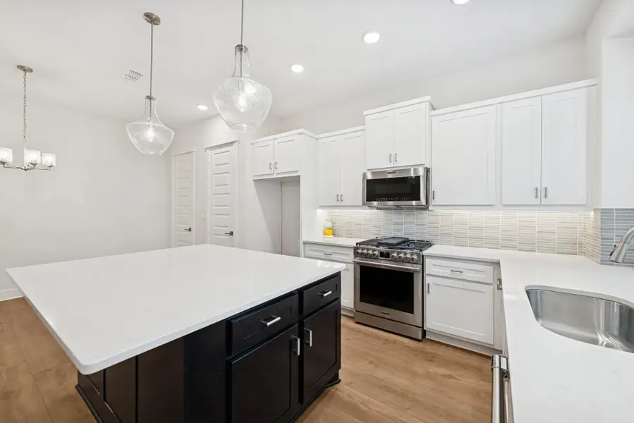 Furnished interior view inside a new home in Retreat at Oak Park, Houston (Image 6).