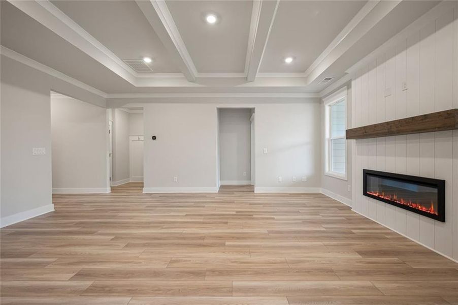 Spacious, unfurnished interior of a new home in Ponderosa Farms Reserve, Gainesville (Image 24).