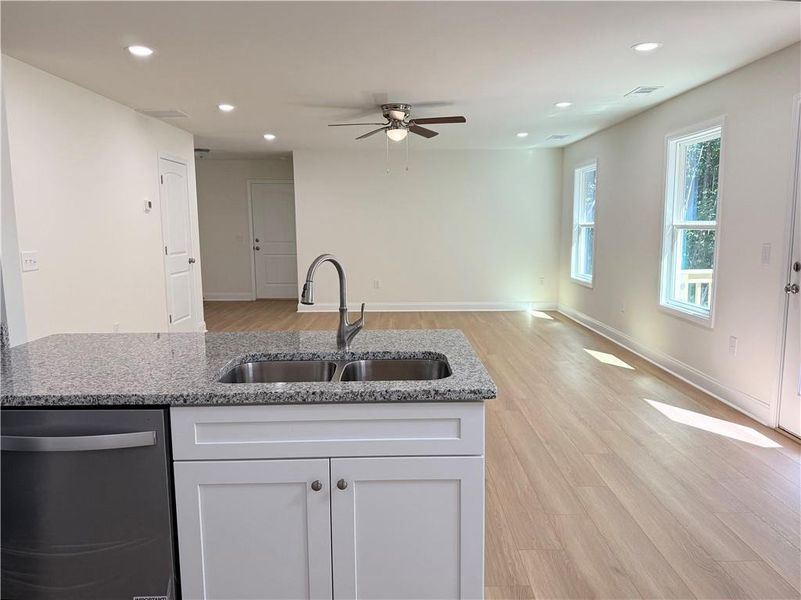Image 21 of a home in .