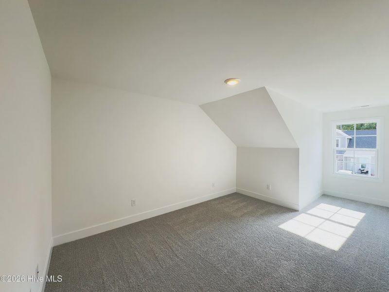 Spacious, unfurnished interior of a new home in Autumn Trail, Bolivia (Image 29).