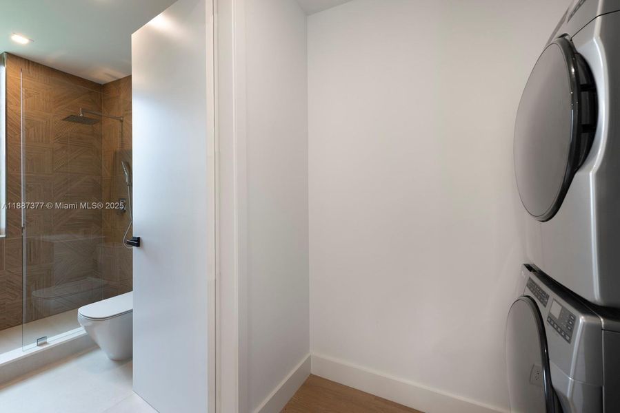 Furnished interior view inside a new home in , Pinecrest (Image 31).