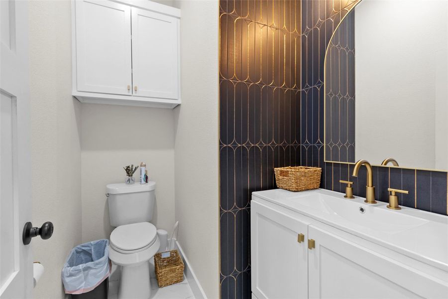 Furnished interior view inside a new home in , Shepherd (Image 23).