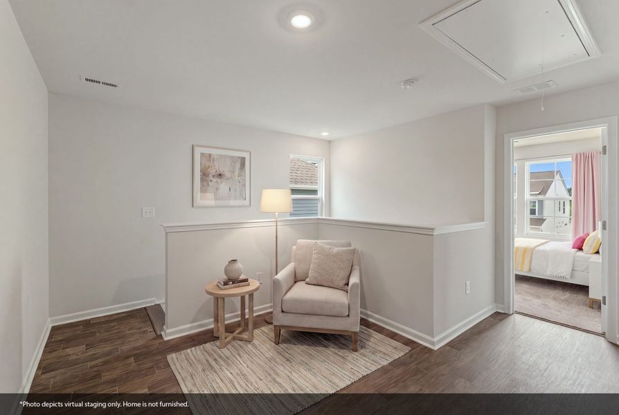 Furnished interior view inside a new home in Richmond Hill, Inman (Image 10).