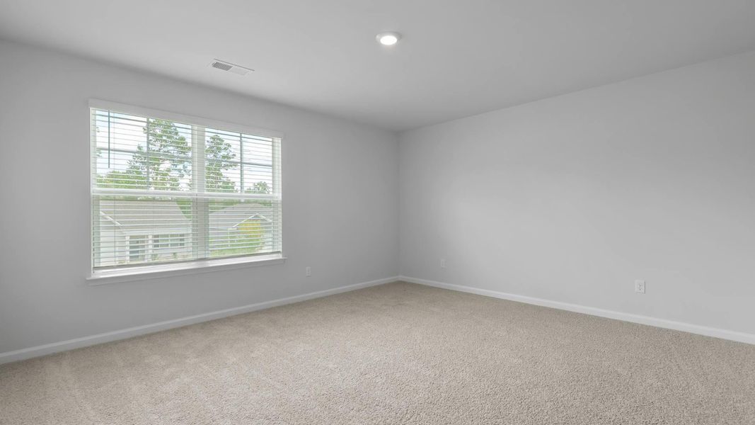 Spacious, unfurnished interior of a new home in Hillcrest, Ravenel (Image 21).