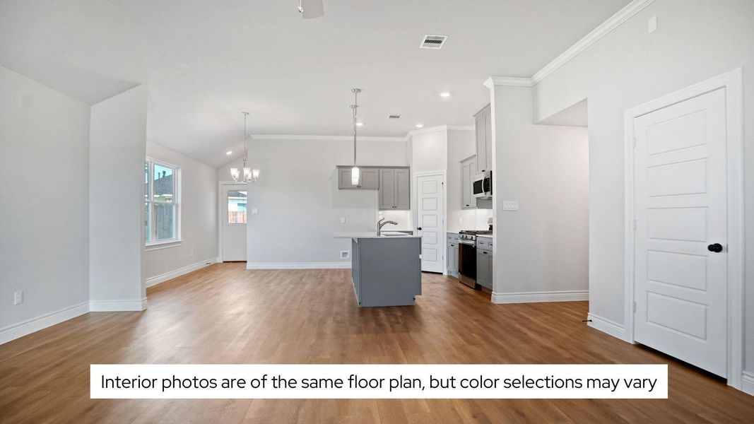 Furnished interior view inside a new home in Grand Oaks Reserve, Cleveland (Image 23). Furnished interior view inside a new home in Grand Oaks Reserve, Cleveland (Image 23).