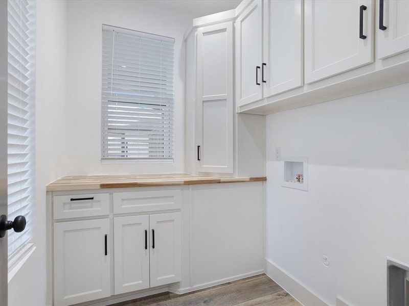 Furnished interior view inside a new home in , Bells (Image 14).