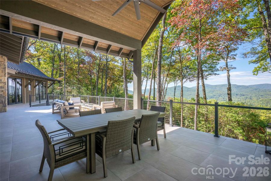 Image 47 of a home in .