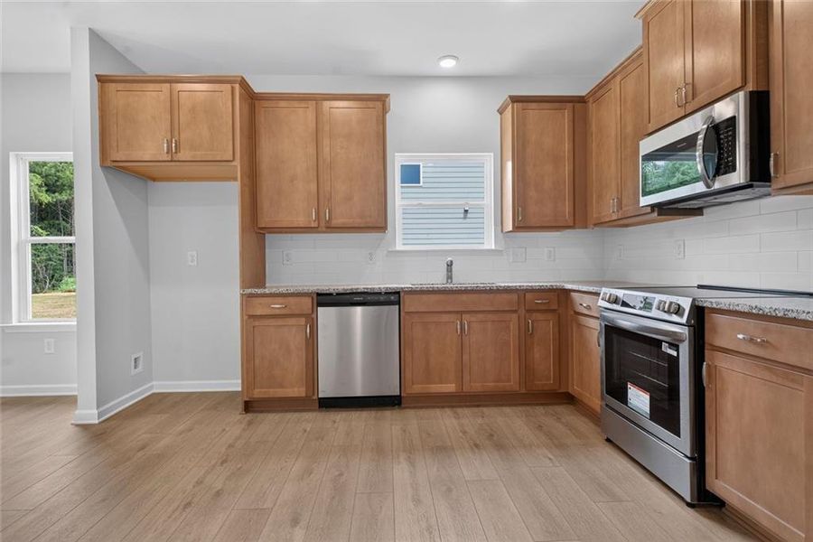 Furnished interior view inside a new home in Fair Oak, Calhoun (Image 4).