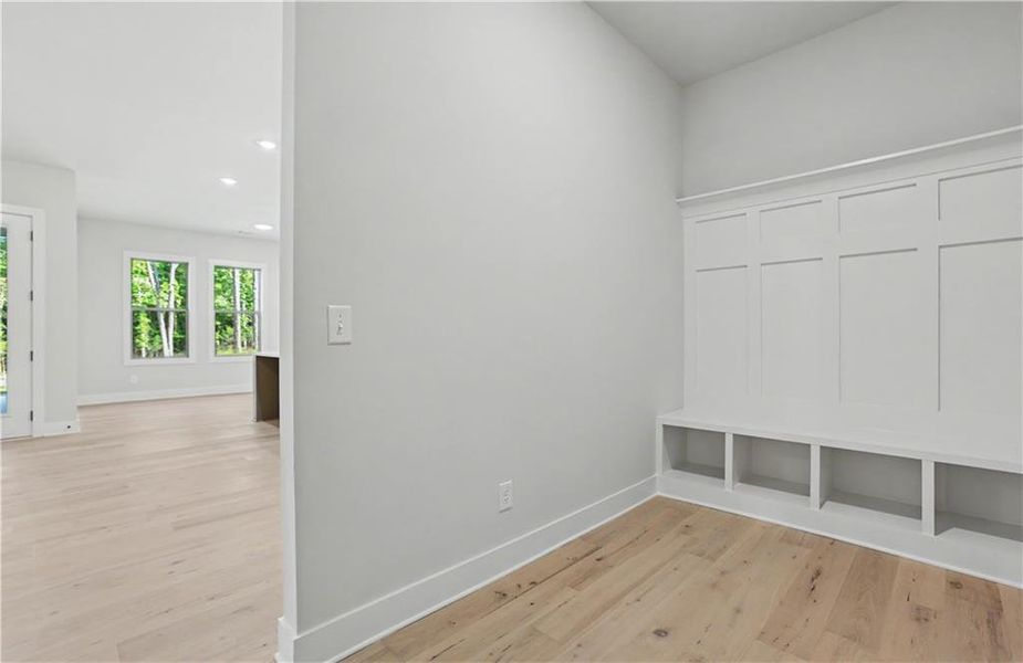 Spacious, unfurnished interior of a new home in , Jefferson (Image 22).