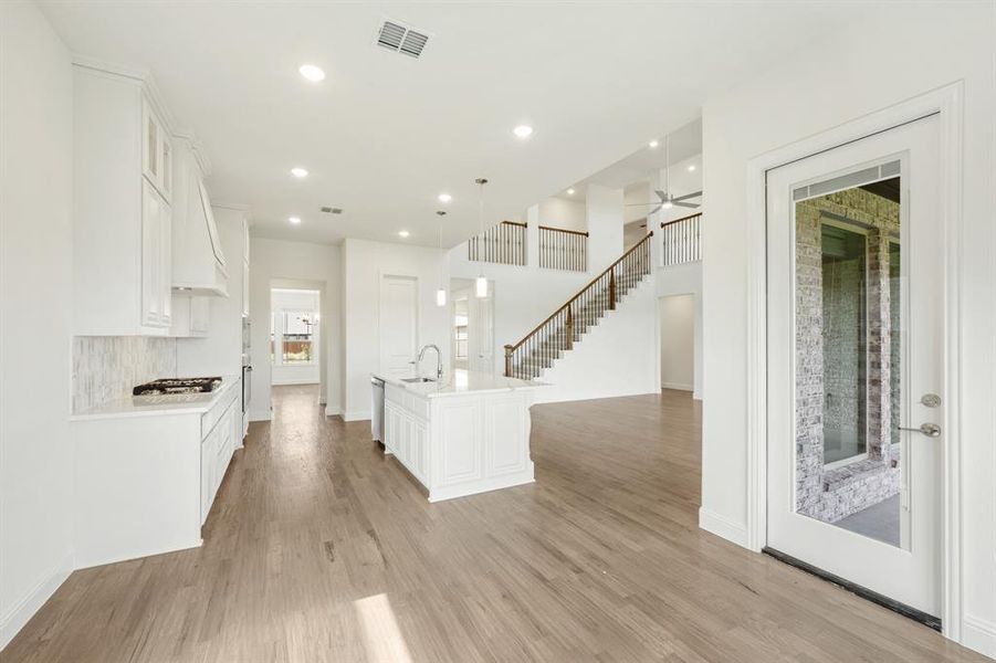 Furnished interior view inside a new home in Wildflower Ranch 60-65, Justin (Image 26). Furnished interior view inside a new home in Wildflower Ranch 60-65, Justin (Image 26).