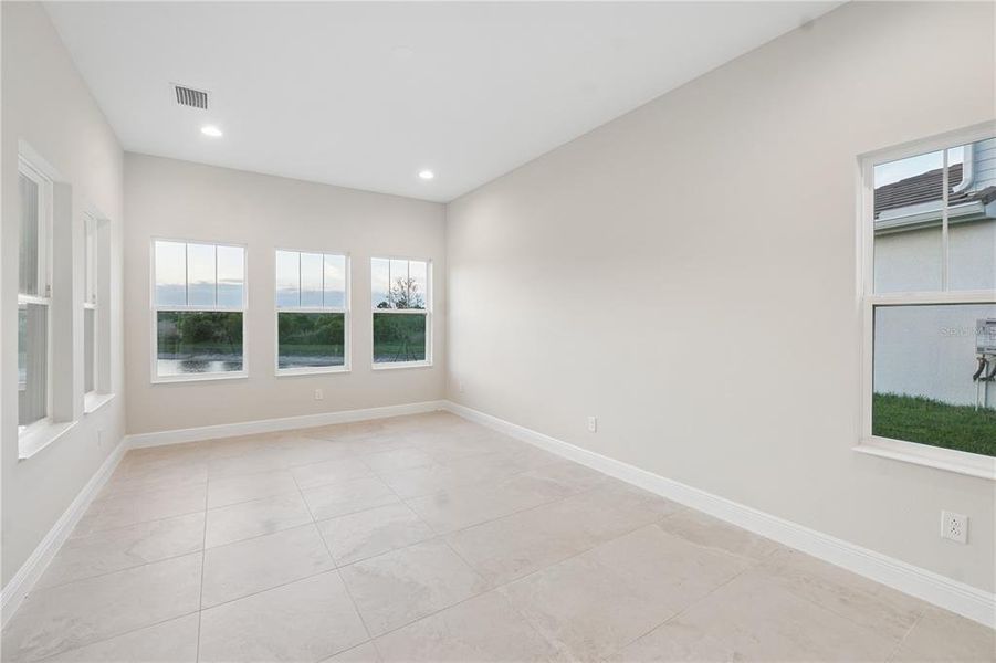 Spacious, unfurnished interior of a new home in , Zephyrhills (Image 54).
