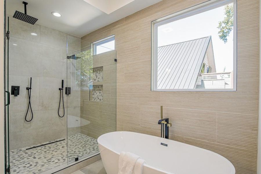 Furnished interior view inside a new home in , Atlanta (Image 10).
