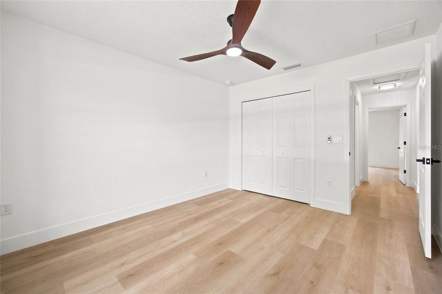 Spacious, unfurnished interior of a new home in , Summerfield (Image 27).