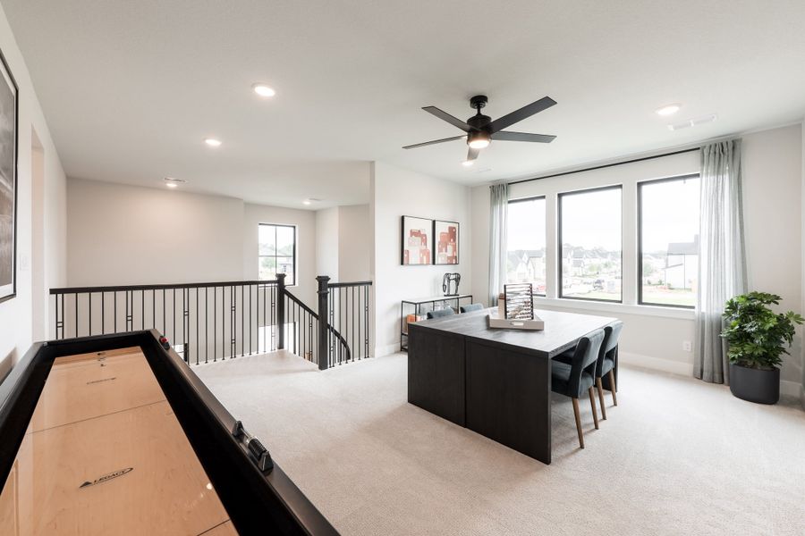 Image 38 representing the Goldeneye by Tri Pointe Homes in Tompkins Reserve, Katy, TX.