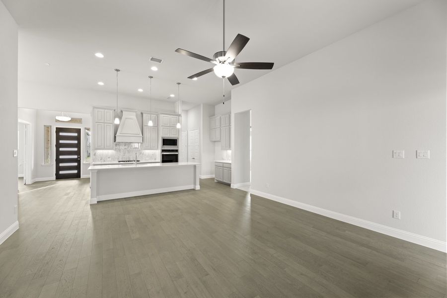 Spacious, unfurnished interior of a new home in Anna Town Square, Anna (Image 26). Spacious, unfurnished interior of a new home in Anna Town Square, Anna (Image 26).