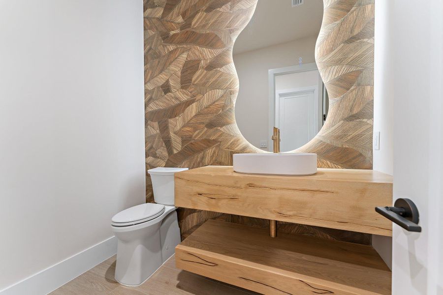 Powder Room Powder Room