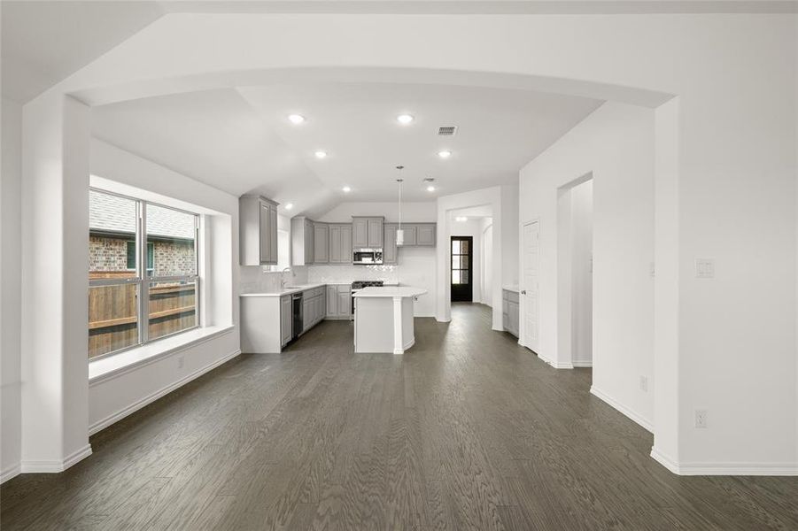 4329 Sun Meadow- DIning-3