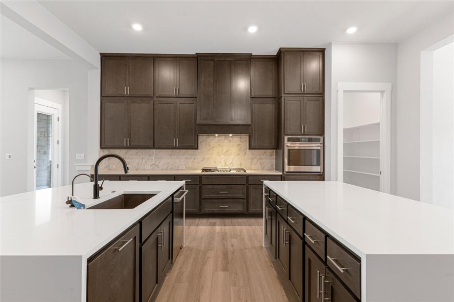 REPRESENTATIVE OF FLOOR PLAN ONLY