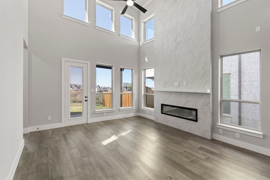 Spacious, unfurnished interior of a new home in The Villages of Hurricane Creek, Anna (Image 23).