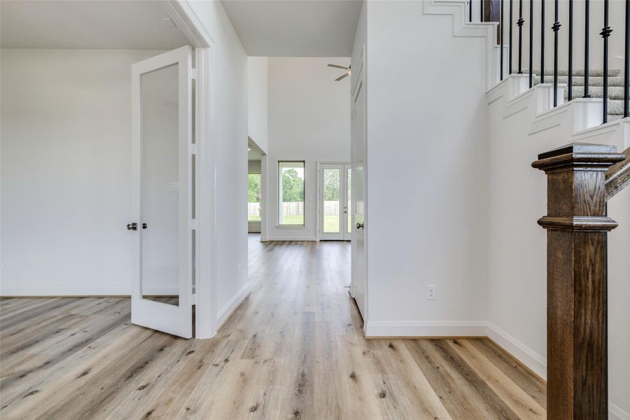 Spacious, unfurnished interior of a new home in , Sealy (Image 28).