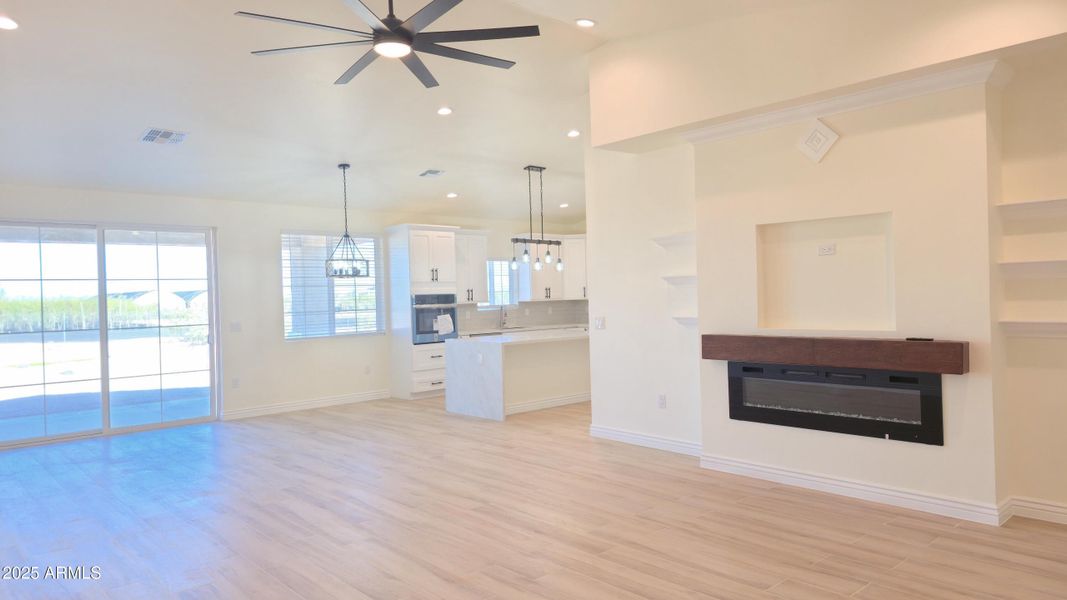 20251206_121219 20251206_121219