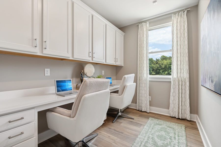 Representative furnished interior of a home built from the Boyd by Tri Pointe Homes in Seven Oaks, Belmont (Image 27).