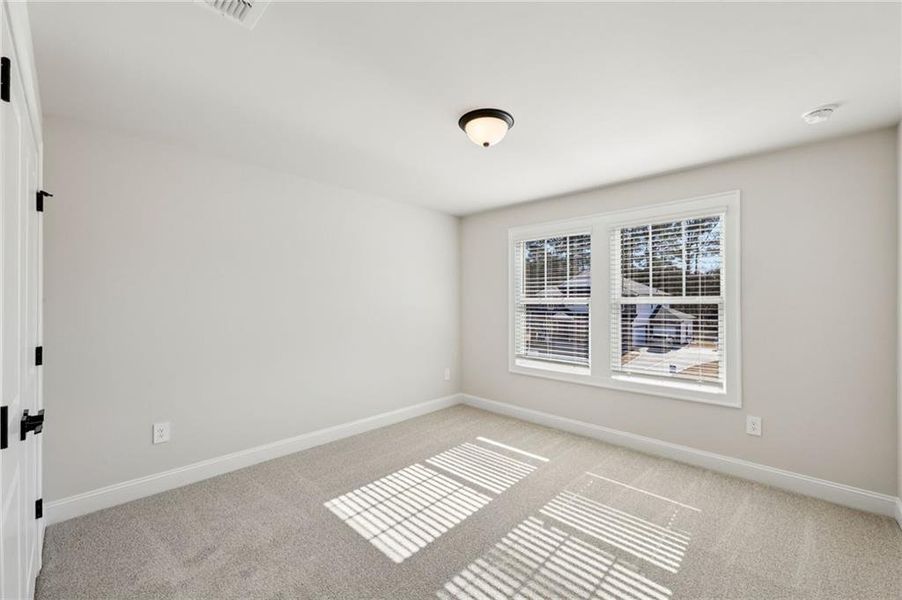 Spacious, unfurnished interior of a new home in River Pointe, Monroe (Image 24).